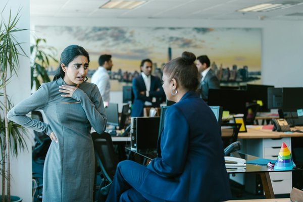 Comment la révolution technologique transforme le service client : Innovations et impacts